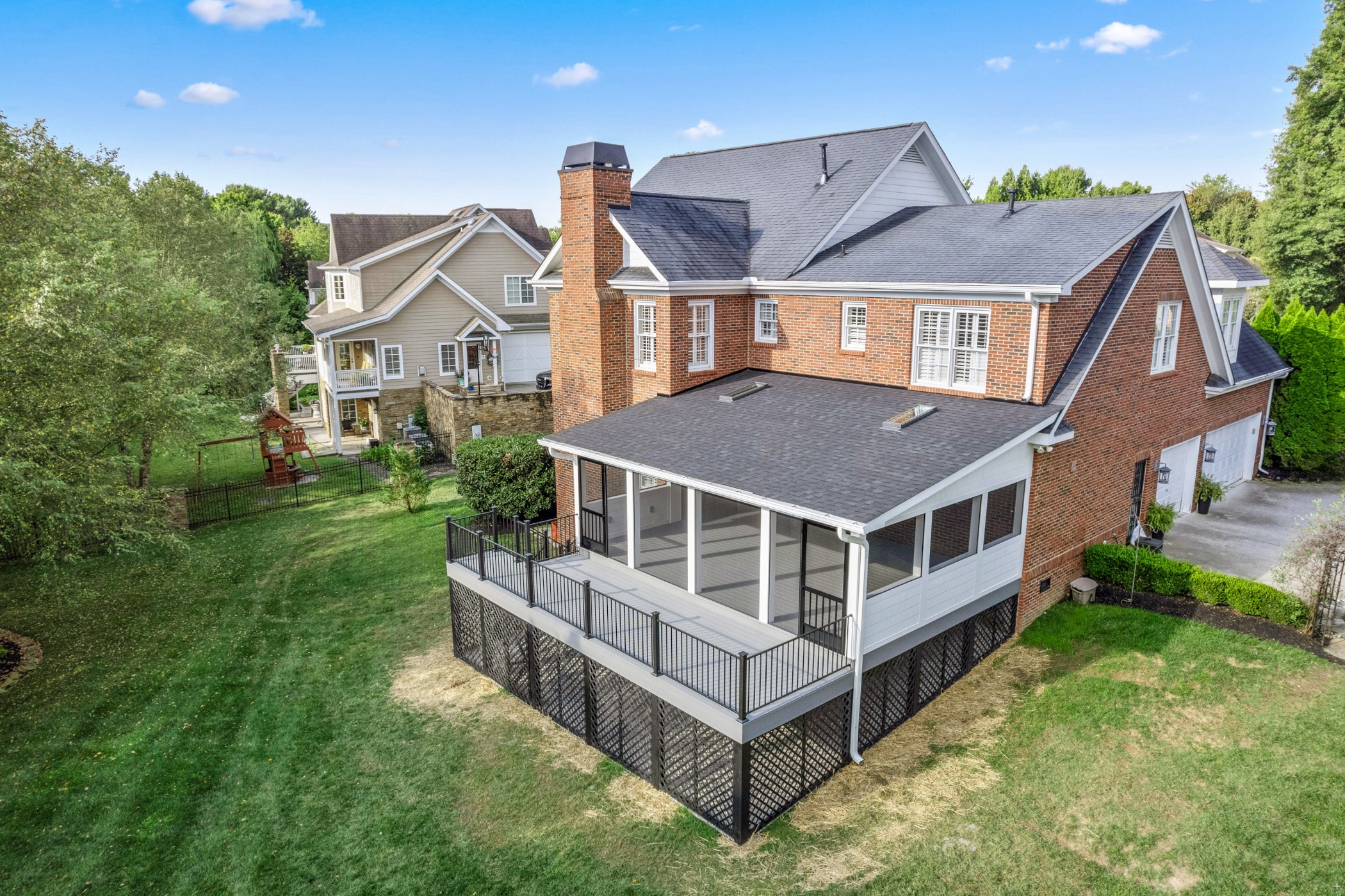Aerial drone view of Amberset covered deck