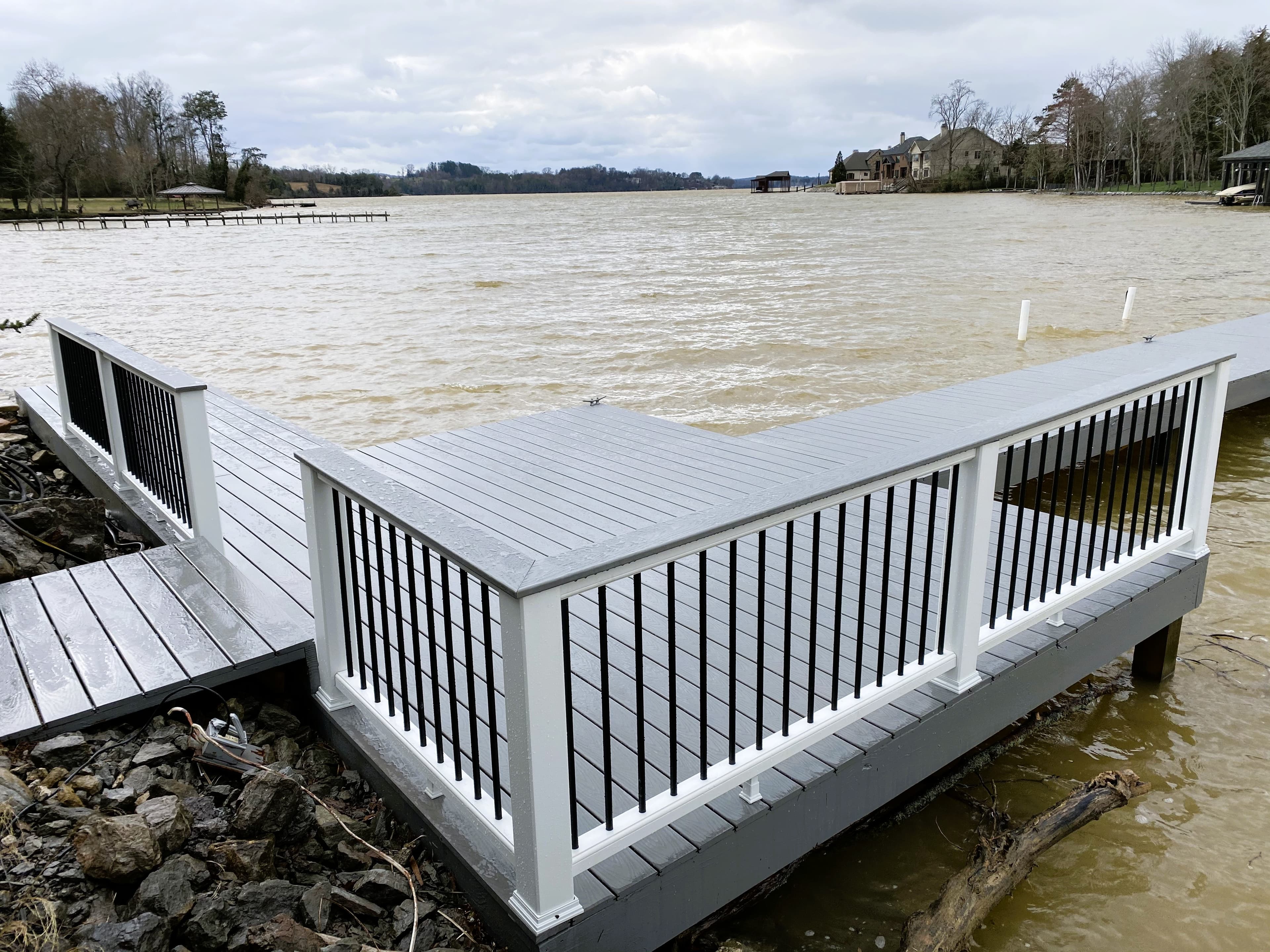 Norris deck angled view showing full structure